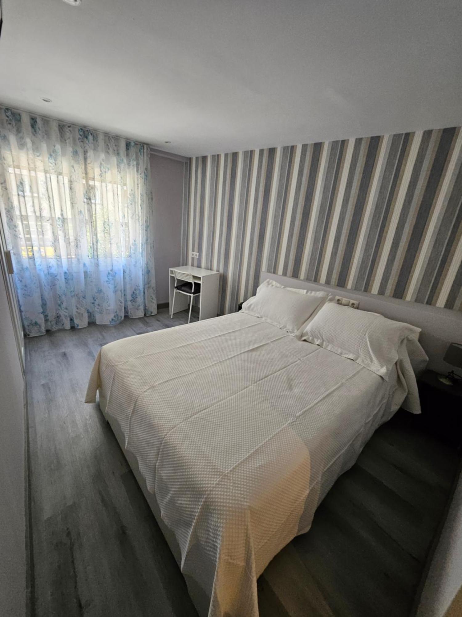 Hostal Foncalada Oviedo Esterno foto